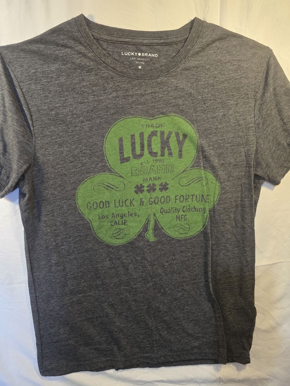 Lucky Brand Gray T‑Shirt with Green Shamrock Graphic